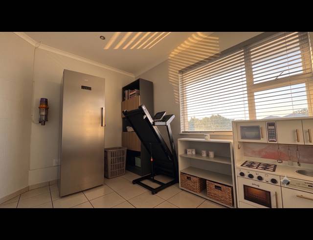 3 BEDROOM APARTMENT FOR SALE IN MORNINGSIDE